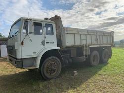 1988 ACCO 1988 2250D Tandem Tipper