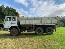 1988 ACCO 1988 2250D Tandem Tipper