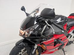 2003 Honda CBR954RR Red