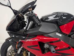 2003 Honda CBR954RR Red