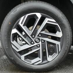 2025 Hyundai
Tucson Premium