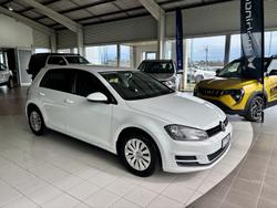 2013 Volkswagen Golf 90TSI 7 Pure White