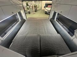 2022 Avida Escape