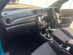 2023 Suzuki
Vitara
