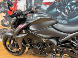2017 Suzuki GSX-S1000 Black