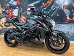 2017 Suzuki GSX-S1000 Black