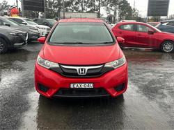 2015 HONDA
                JAZZ VTi