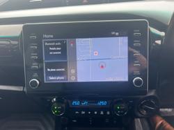 2023 Toyota
Hilux SR5