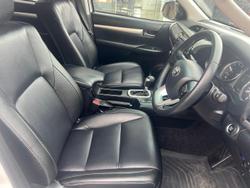 2023 Toyota
Hilux SR5