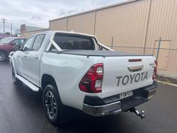 2023 Toyota
Hilux SR5