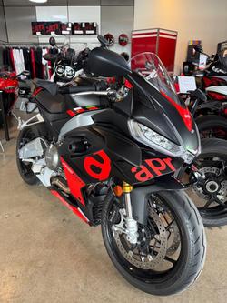 2023 Aprilia RS 660 LAMS RS Black