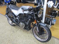 2020 HUSQVARNA VITPILEN 401 SILVER