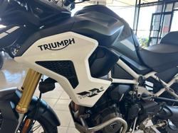 2022 Triumph Tiger 1200 Rally Pro Tiger Green