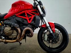 2015 DUCATI MONSTER 821 Red