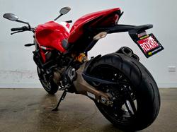2015 DUCATI MONSTER 821 Red