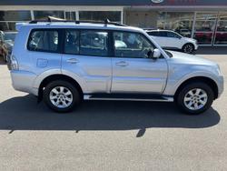 2012 Mitsubishi Pajero GLX-R