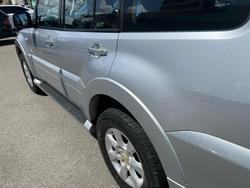 2012 Mitsubishi Pajero GLX-R