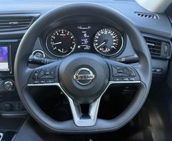 2020 Nissan
                X-TRAIL ST