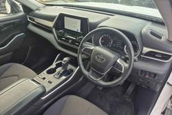 2022 Toyota
Kluger GX