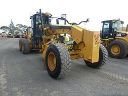 2012 Caterpillar 140M YELLOW