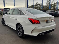 2023 MG MG5 Vibe MY23 Dover White