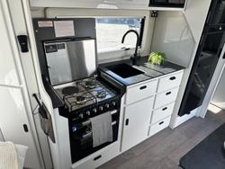 2025 JB Caravans Gator X 17'10 Rear Door