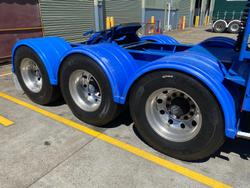 2006 Krueger St3 Lead A 12 Pallet Drop Deck Mezzanine