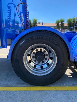2006 Krueger St3 Lead A 12 Pallet Drop Deck Mezzanine