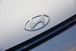 2025 Hyundai Kona Hybrid Premium