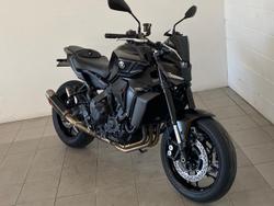 2024 Yamaha MT-09 Y-AMT MT Black