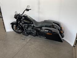 2025 Harley-davidson FLHRXS ROAD KING SPECIAL Vivid Black