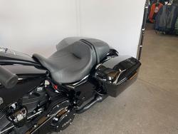 2025 Harley-davidson FLHRXS ROAD KING SPECIAL Vivid Black