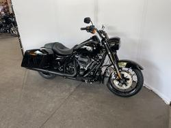 2025 Harley-davidson FLHRXS ROAD KING SPECIAL Vivid Black