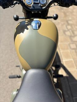 2025 Royal Enfield Classic 350 Signals Classic 350