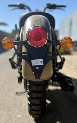 2025 Royal Enfield Classic 350 Signals Classic 350