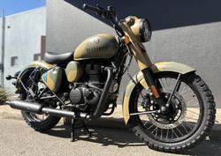 2025 Royal Enfield Classic 350 Signals Classic 350