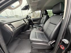 2022 Ford
Everest Trend