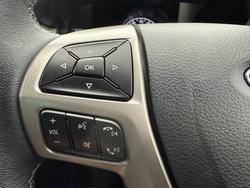 2022 Ford
Everest Trend