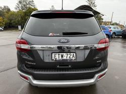 2022 Ford
Everest Trend