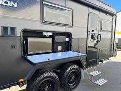 2025 JB Caravans Scorpion Sting Air 23'6 Rear Club
