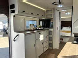 2025 JB Caravans Scorpion Sting Air 23'6 Rear Club