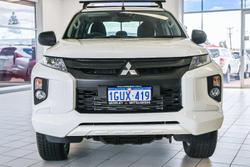 2019 Mitsubishi Triton GLX ADAS