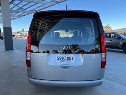 2023 Hyundai STARIA LOAD