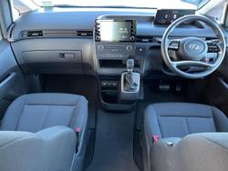 2023 Hyundai STARIA LOAD