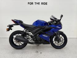 Yamaha YZF-R15M