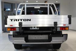 2025 Mitsubishi Triton GLS