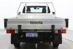 2022 Toyota
Hilux Workmate