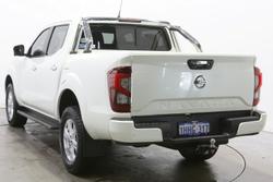 2021 Nissan
Navara ST