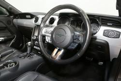 2017 Ford
Mustang GT