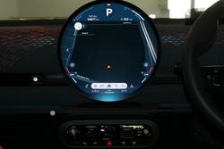 2024 MINI
Aceman SE Favoured